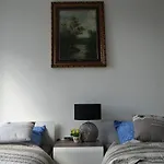 Beautiful City Centre Apartament